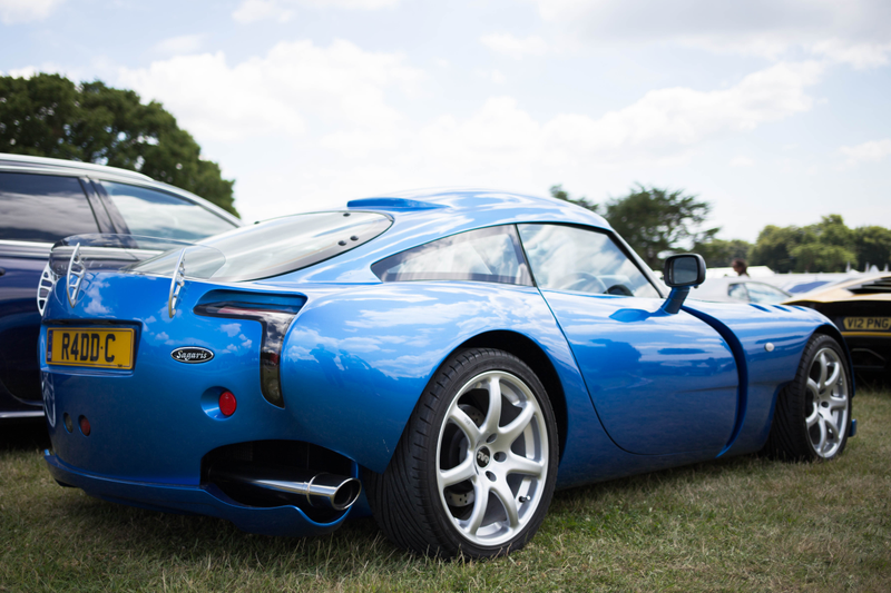 Illustration for article titled The TVR Sagaris Remains One of the Rawest Modern Sports Cars Ever Built
